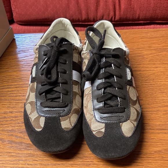 Coach Joss Sneakers - Picture 4 of 5